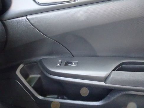 Used 2019 Honda Civic LX image 10
