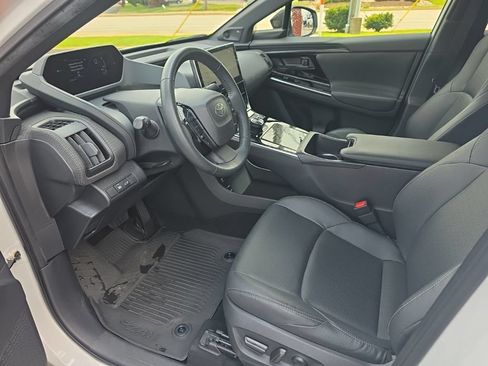 Certified 2023 Toyota bZ4X AWD w/ Weather Package image 9