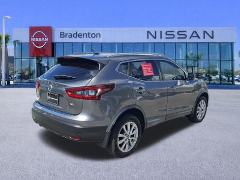 Used 2020 Nissan Rogue Sport SV FWD image 5