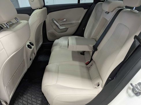 Used 2023 Mercedes-Benz CLA 250 4MATIC image 23