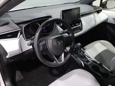 Used 2019 Toyota Corolla SE FWD image 14