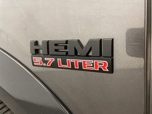 Used 2019 RAM 1500 Classic Warlock w/ Electronics Group image 11