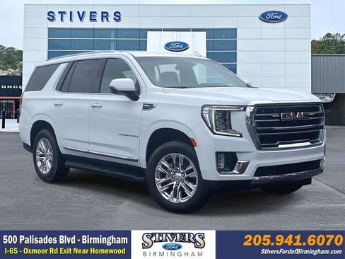 Used 2023 GMC Yukon SLT w/ SLT Luxury Package image 1