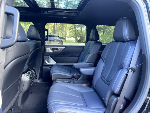 New 2026 INFINITI QX80 Autograph w/ Premium Cargo Package image 31