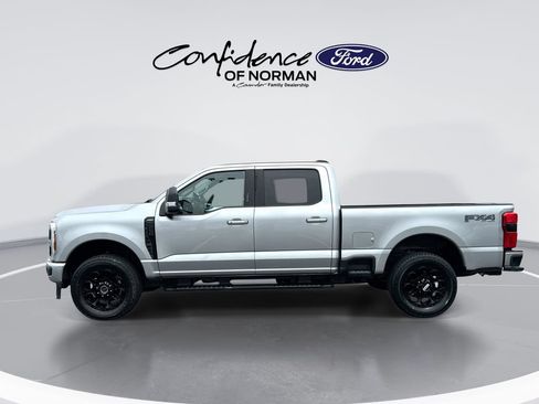Used 2024 Ford F250 Lariat w/ Black Appearance Package AWD/4WD image 5
