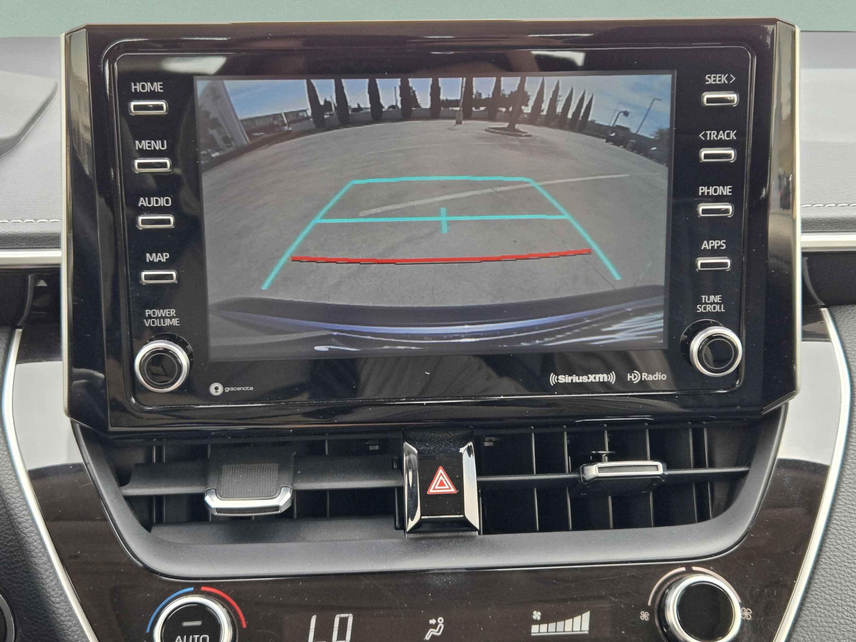 Used 2020 Toyota Corolla XLE FWD image 14