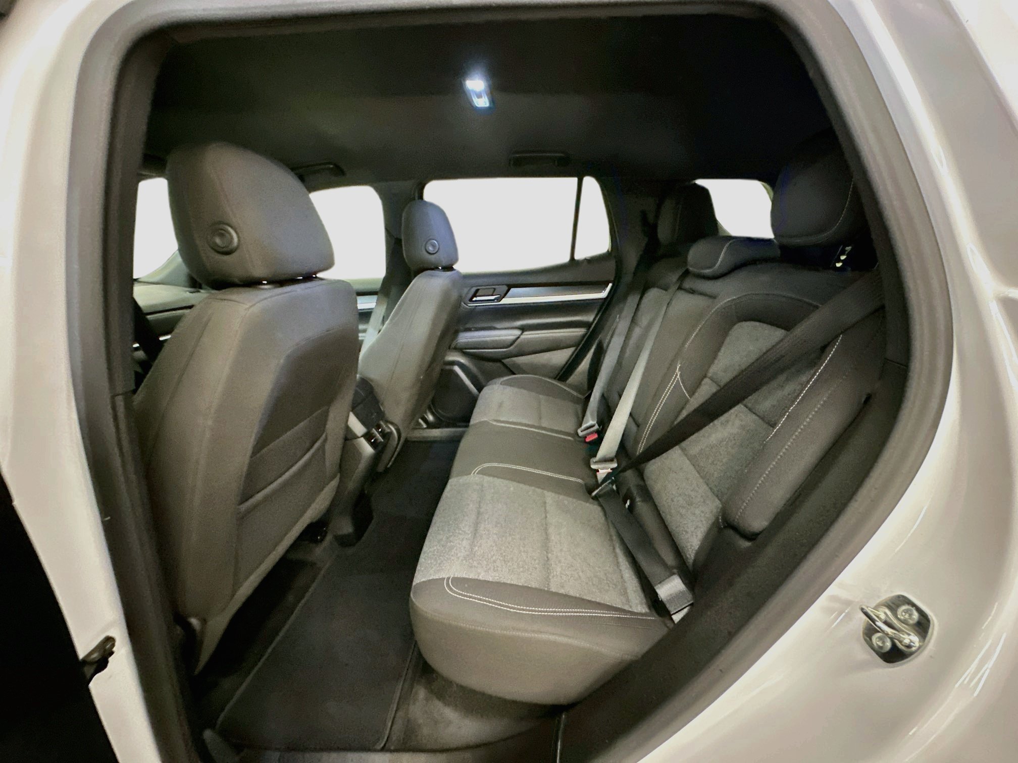 Used 2025 GMC Terrain Elevation AWD/4WD image 29