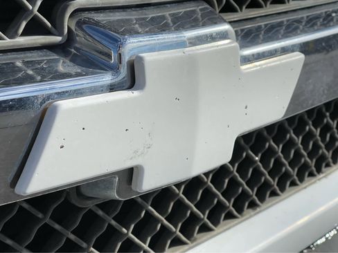 Used 2003 Chevrolet Silverado 2500 LT image 8