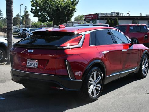 Used 2024 Cadillac Lyriq Tech w/ Driver Assist Package RWD image 8
