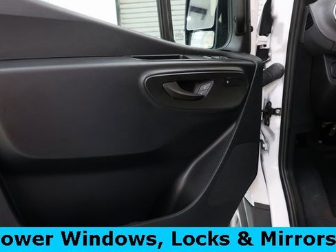 Used 2025 Mercedes-Benz Sprinter 2500 image 29