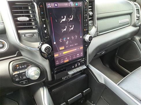 Used 2025 RAM 1500 Laramie image 13