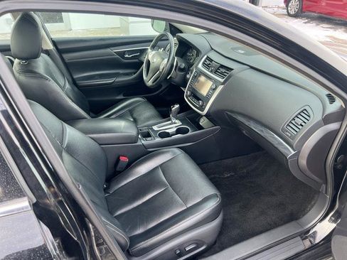 Used 2016 Nissan Altima 3.5 SL image 9