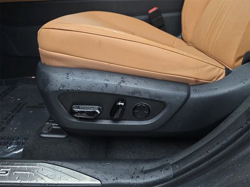 Certified 2025 Lexus NX 350h AWD w/ Premium Package image 30