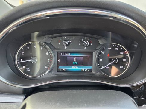 Used 2022 Buick Encore Preferred w/ Safety Package AWD/4WD image 8