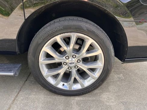 Used 2018 Ford Expedition Max Platinum RWD image 44