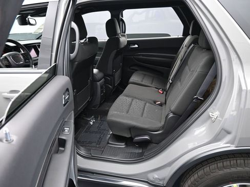 Used 2024 Dodge Durango SXT w/ 3rd Row Seating Group image 25