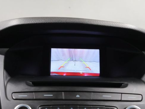 Used 2015 Ford Focus SE w/ SE Cold Weather Package FWD image 26