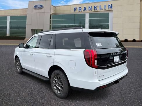 New 2026 Ford Expedition Active RWD image 5