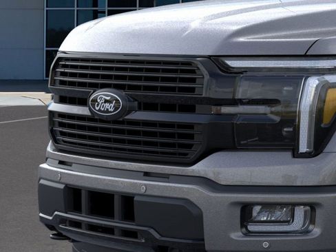 New 2025 Ford F150 Platinum w/ Equipment Group 702A High AWD/4WD image 17