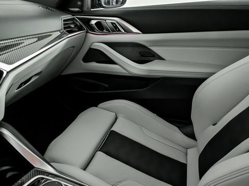 Used 2024 BMW M4 xDrive Competition w/ M Carbon Exterior Package AWD/4WD image 33