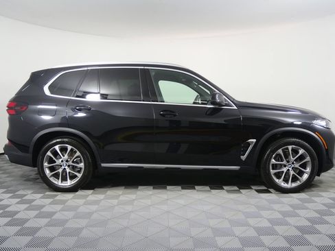 Used 2026 BMW X5 sDrive40i RWD image 2
