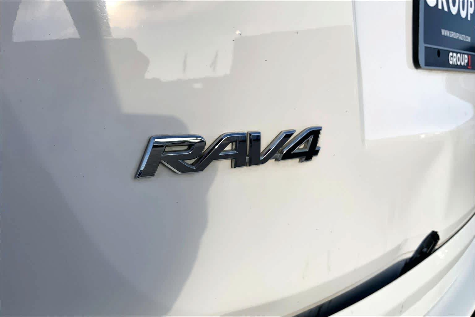 Used 2016 Toyota RAV4 XLE FWD image 28