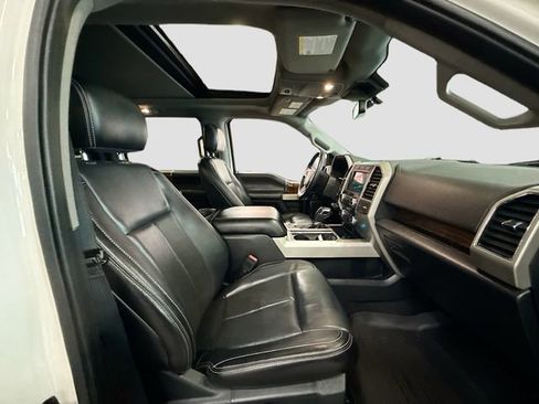 Used 2019 Ford F150 Lariat w/ Equipment Group 502A Luxury image 30