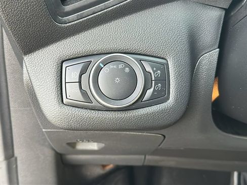Used 2018 Ford Escape SE w/ SE Sport Appearance Package AWD/4WD image 21