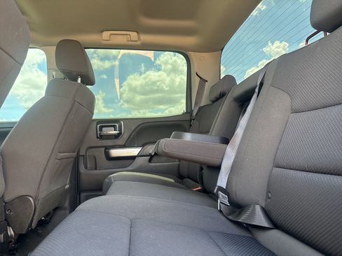 Used 2018 Chevrolet Silverado 1500 LT w/ Texas Edition image 38