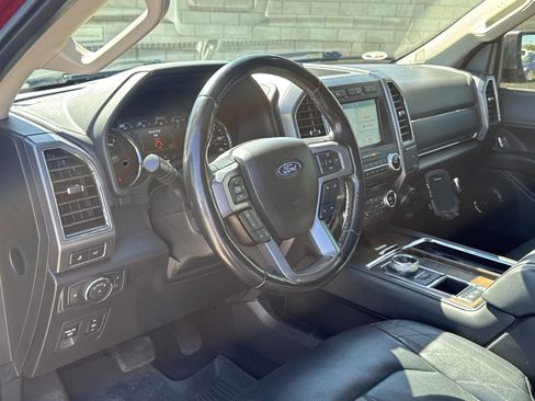 Used 2018 Ford Expedition Max Platinum image 23