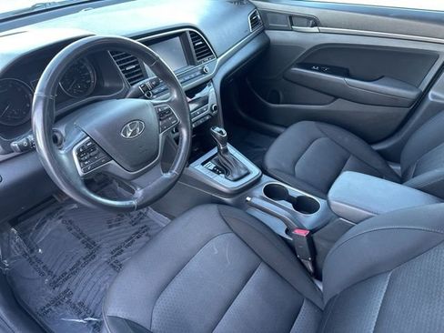 Used 2017 Hyundai Elantra Value Edition image 37