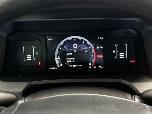 Used 2024 Toyota Tacoma SR5 AWD/4WD image 13