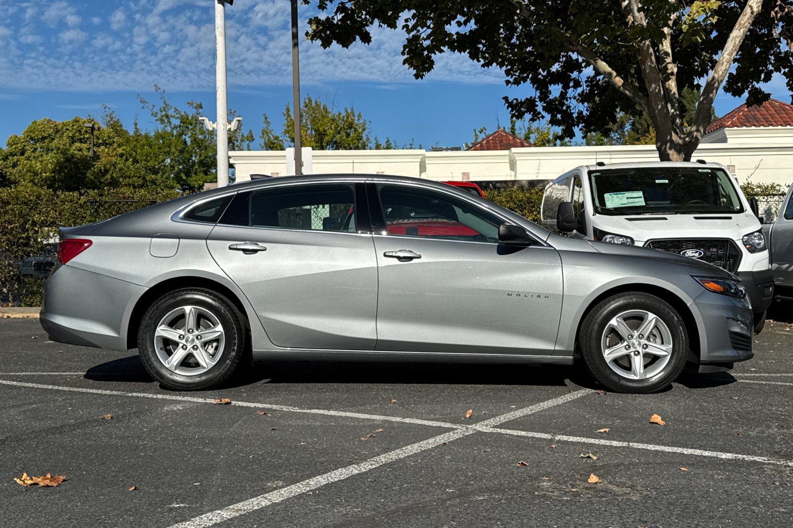 Used 2023 Chevrolet Malibu LS w/ Driver Confidence Package FWD image 3