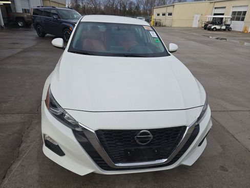 Used 2020 Nissan Altima 2.5 S image 2