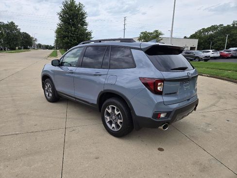 Used 2022 Honda Passport TrailSport image 6