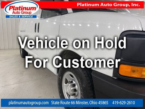 Used 2016 Chevrolet Express 3500 Extended RWD image 45