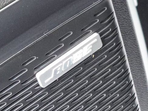 Certified 2025 GMC Acadia AT4 AWD/4WD image 18