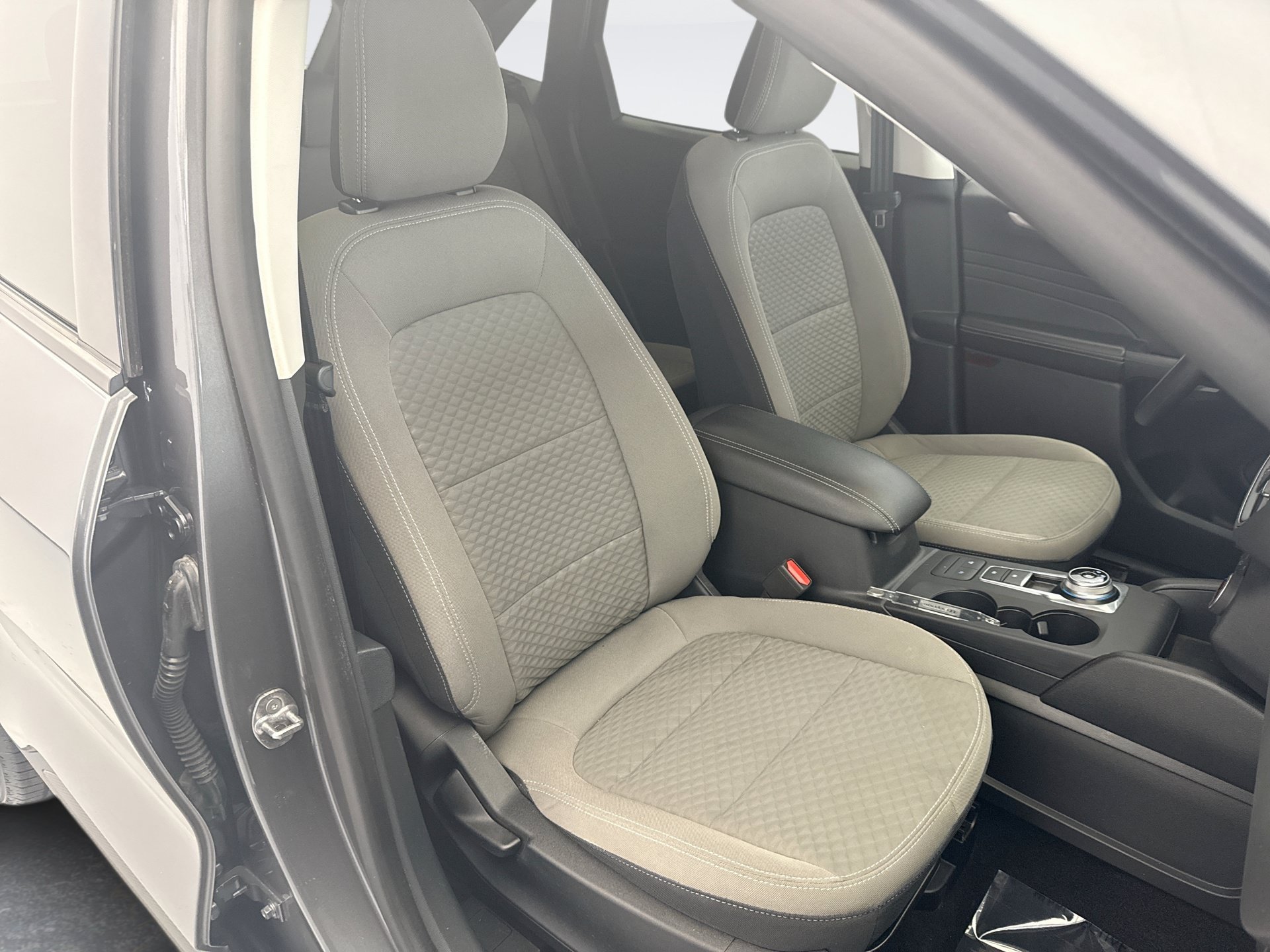 Used 2021 Ford Escape SE AWD/4WD image 17