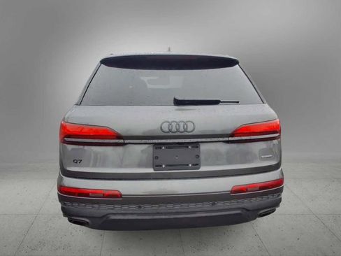 Used 2025 Audi Q7 2.0T Premium w/ Convenience Plus Package image 7