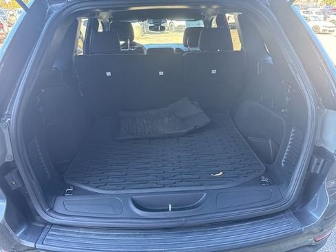 Used 2017 Jeep Grand Cherokee Laredo w/ Quick Order Package 2BE RWD image 11