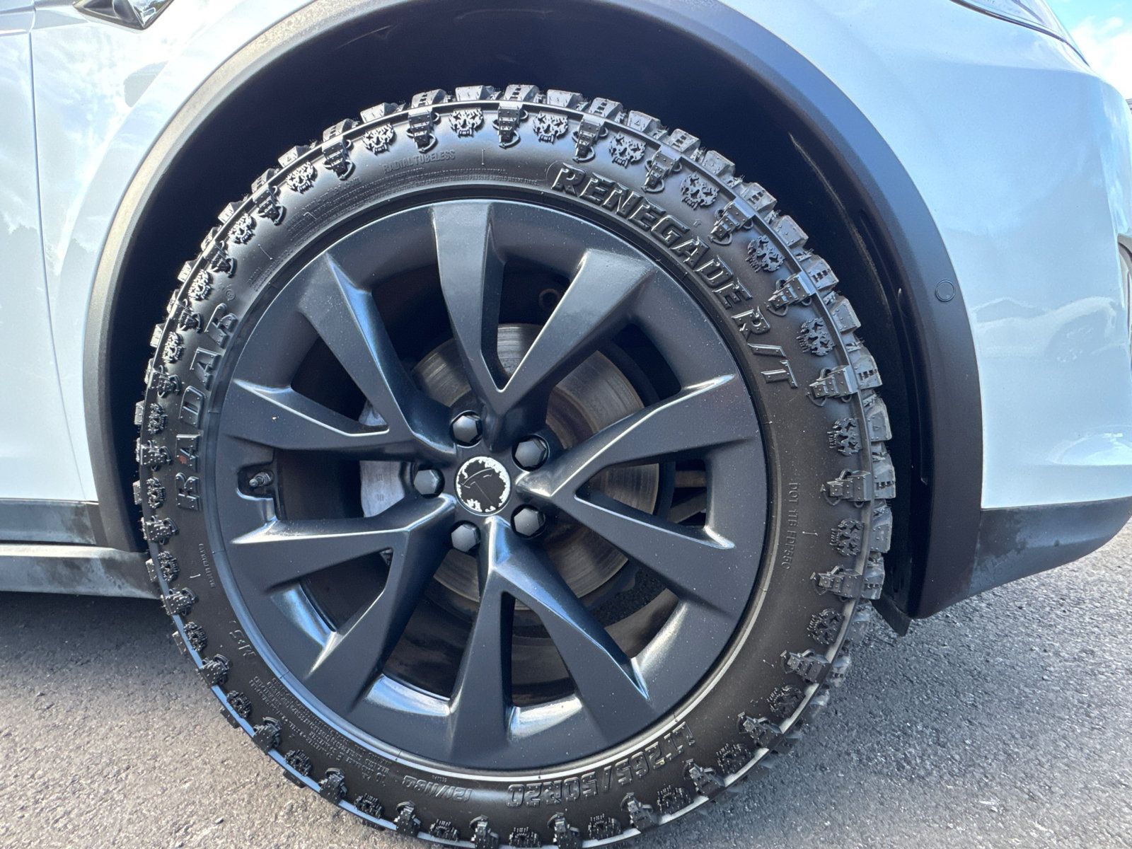 Used 2017 Tesla Model X 100D AWD/4WD image 15
