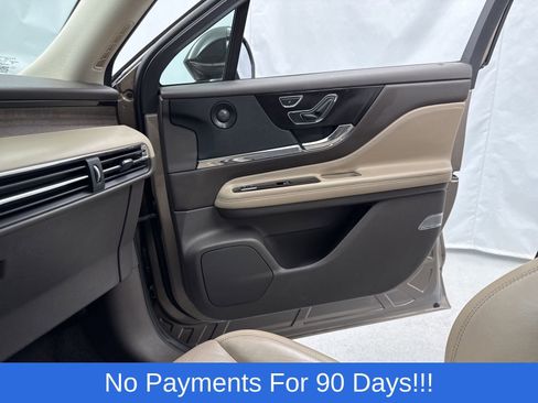 Used 2020 Lincoln Corsair Reserve w/ Equipment Group 201A image 23