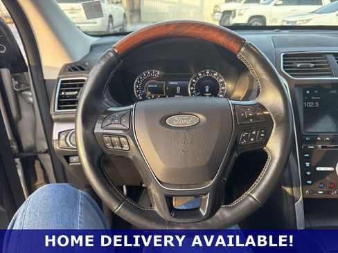 Used 2017 Ford Explorer Platinum AWD/4WD image 19