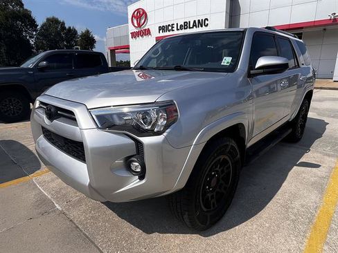 Used 2023 Toyota 4Runner SR5 RWD image 7