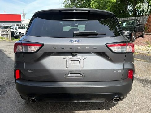 Used 2021 Ford Escape SE w/ SE Sport Appearance Package AWD/4WD image 6