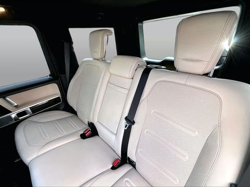 Used 2020 Mercedes-Benz G 550 image 19