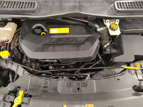 Used 2015 Ford Escape Titanium FWD image 30