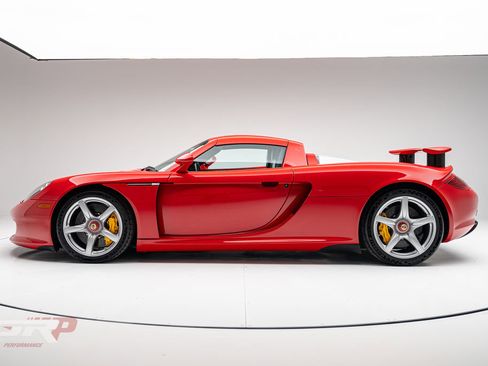 Used 2005 Porsche Carrera GT image 4