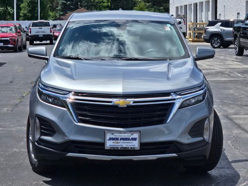 Used 2024 Chevrolet Equinox LT FWD image 4