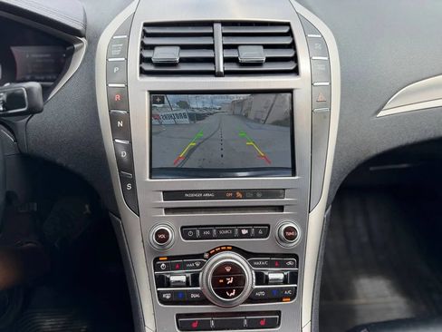 Used 2017 Lincoln MKZ Premiere FWD image 42